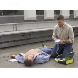 Innerbetriebliche Ersthelferschulung "Defibrillation"